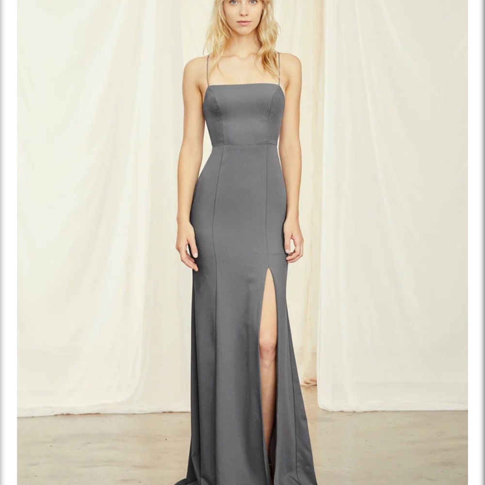 Amsale Crepe Jade Dress- Color New Ice. Size 8. Regular length